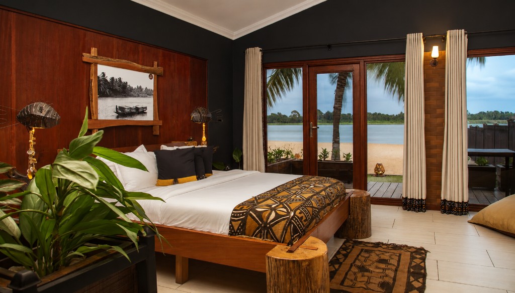 Waterfront Rooms